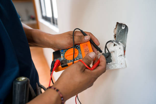 Best Emergency Electrical Repair  in Champaign, IL