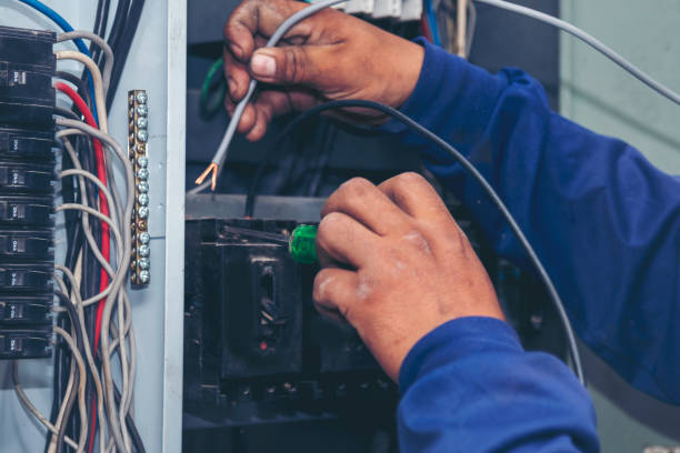 Best Electrician Near Me  in Champaign, IL